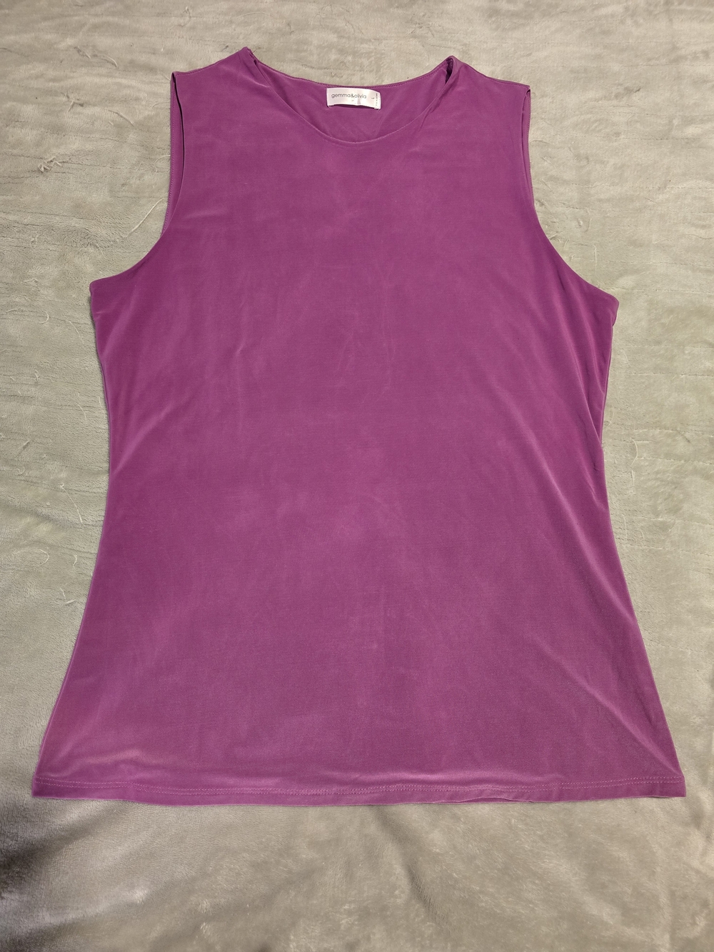 Gemma & Olivia Women's Slinky Knit Sleeveless Top Base Layer Shell - Purple L